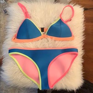 Triangl bikini